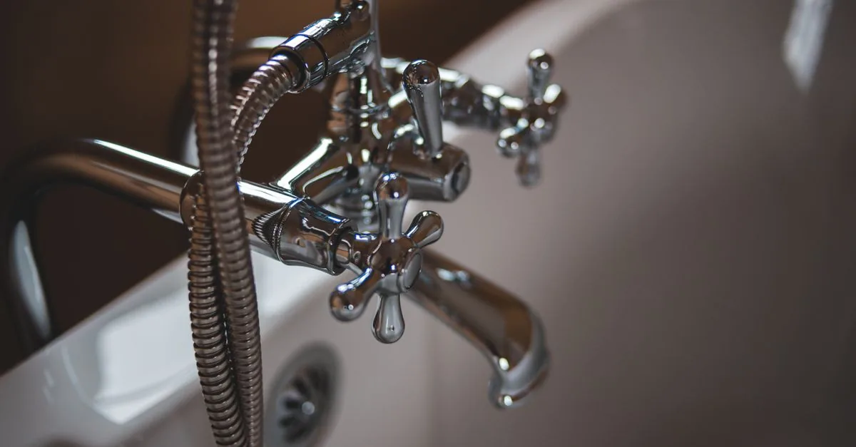 How to Choose Bathroom Fittings for a Delhi Home