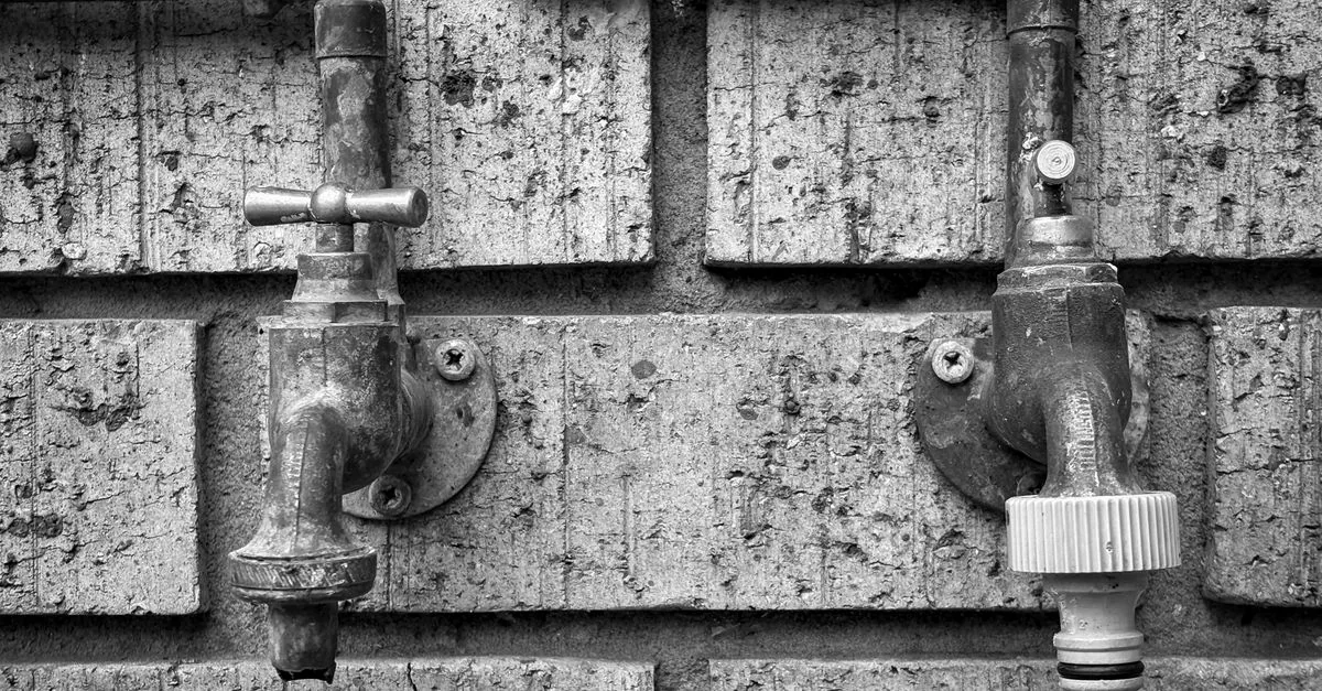 Low Water Pressure in One Tap Only? (Delhi, 2026)