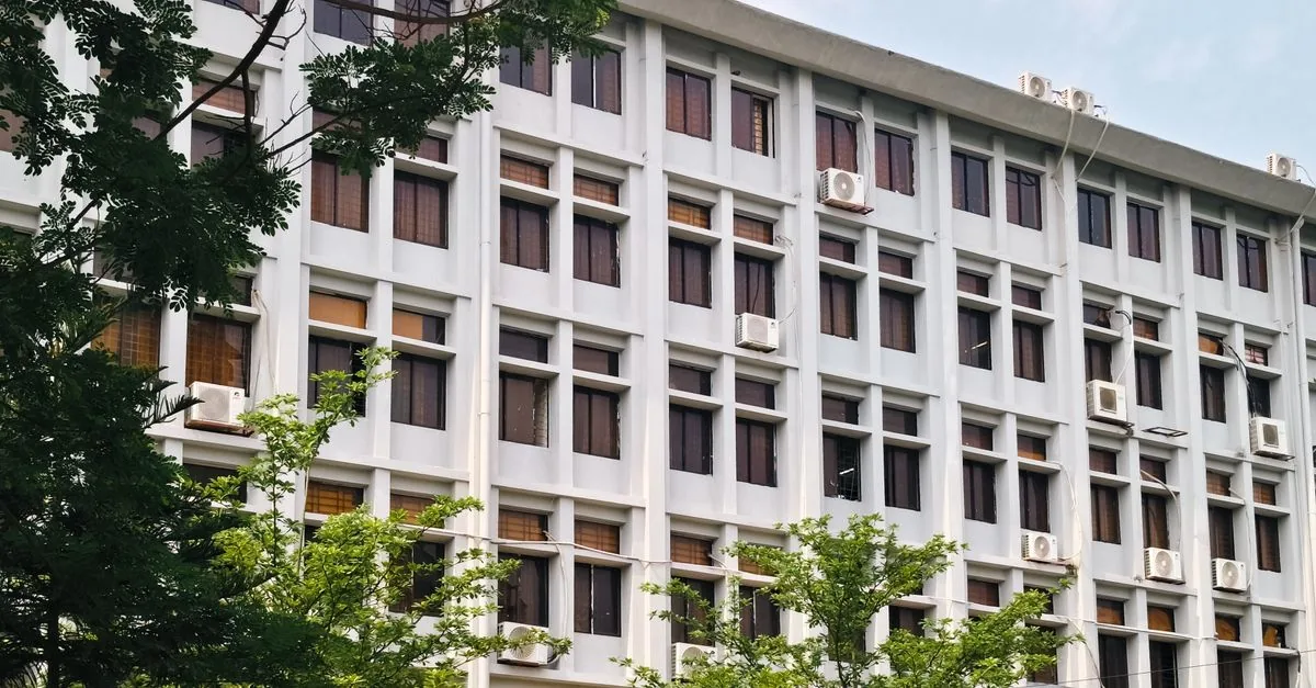 Window AC vs Split AC for Delhi Homes (2026)